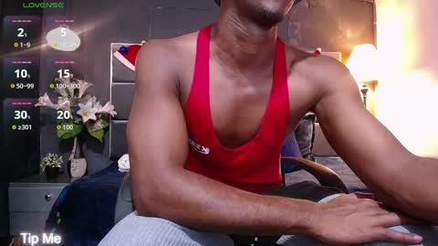 Snapshot of athleticbig_cock chatting on 23, 12, 2025 ATHLETIC COCK online show from 23, 12, 2025