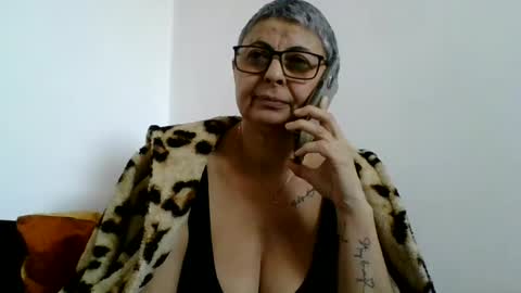 atikaarea online show from 12, 2, 2025