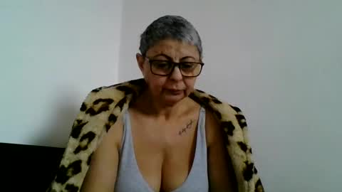 atikaarea online show from 15, 2, 2025