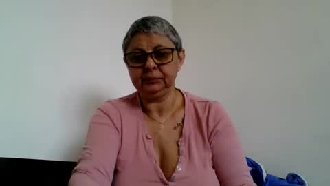Snapshot of atikaarea chatting on 10, 5, 2026 atikaarea online show from 10, 5, 2026