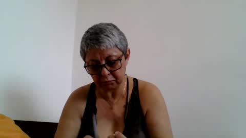 Snapshot of atikaarea chatting on 2, 6, 2026 atikaarea online show from 2, 6, 2026