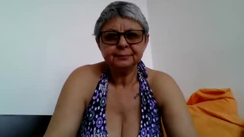Snapshot of atikaarea chatting on 3, 6, 2026 atikaarea online show from 3, 6, 2026