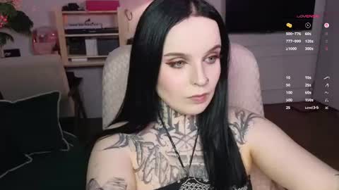 online every day between 10am-23pm online show from 15, 6, 2026