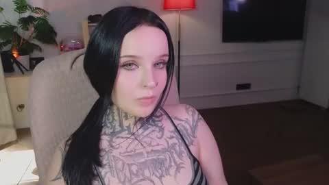 online every day between 10am-23pm online show from 25, 6, 2026