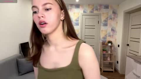 Jolyn online show from 8, 3, 2026