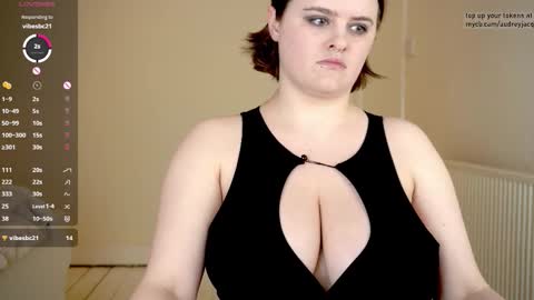 Audrey Jacq online show from 5, 2, 2026