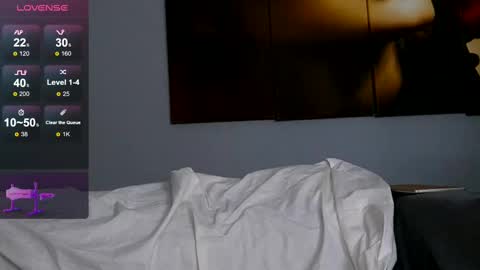 AudreySosa online show from 20, 2, 2025