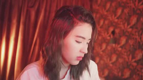 Nayeon online show from 20, 12, 2024