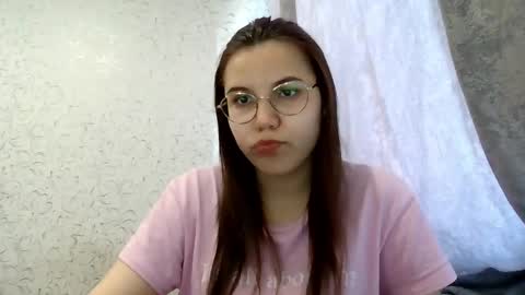Snapshot of aurora_breeze chatting on 21, 5, 2026 Kiara Xanthe online show from 21, 5, 2026