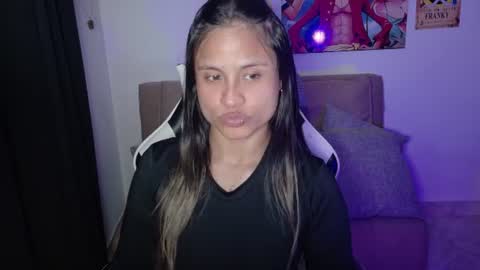 aurora_collins08 online show from 5, 8, 2026