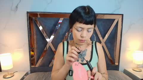 Aurora Diaz online show from 28, 4, 2026