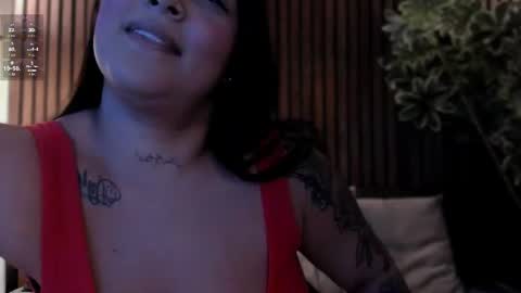 auroraqueenn online show from 28, 7, 2026