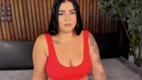 auroraqueenn online show from 28, 7, 2026