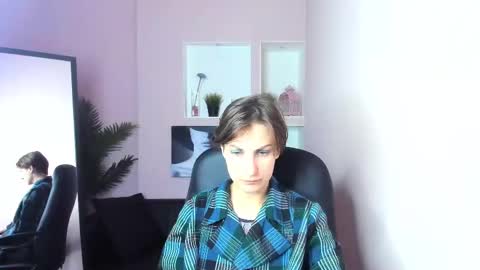 Aurora online show from 11, 3, 2025