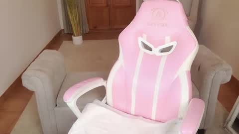 Aurora online show from 5, 3, 2026