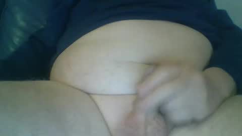 Snapshot of aussie1955 chatting on 5, 10, 2025 aussie1955 online show from 5, 10, 2025