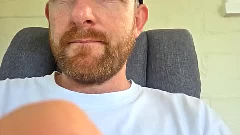 aussie_dadbod6969 online show from 27, 5, 2026