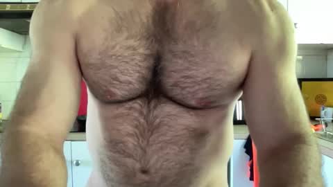 AussieMuscleDad online show from 1, 6, 2026