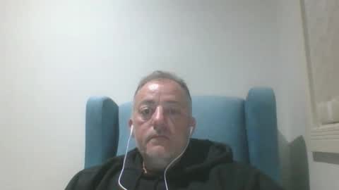 Snapshot of aussiesydguy chatting on 21, 11, 2025 chatbateaussie online show from 21, 11, 2025