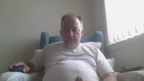 Snapshot of aussiesydguy chatting on 2, 12, 2025 chatbateaussie online show from 2, 12, 2025