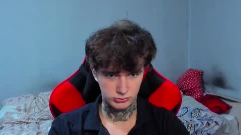 Snapshot of austen_milker chatting on 12, 2, 2025 Austen online show from 12, 2, 2025