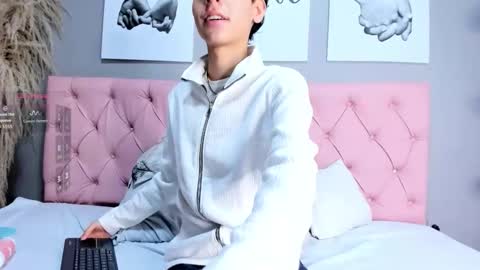 Austin  online show from 28, 4, 2026