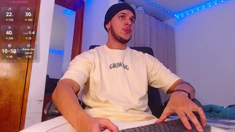 Snapshot of austin_curry chatting on 25, 2, 2025 A online show from 25, 2, 2025