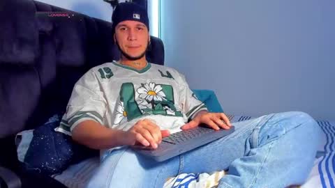 Snapshot of austin_curry chatting on 3, 6, 2026 A online show from 3, 6, 2026
