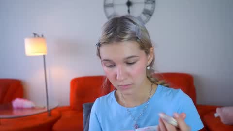 Anabel online show from 27, 7, 2026