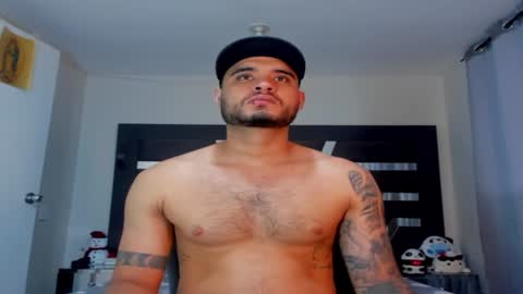 AustinTorres  online show from 7, 1, 2025