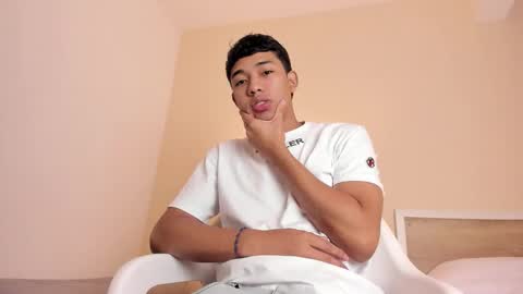 Ebony Austin online show from 16, 1, 2026