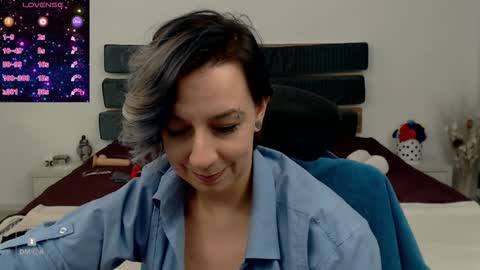 AutumnOpal online show from 11, 1, 2025