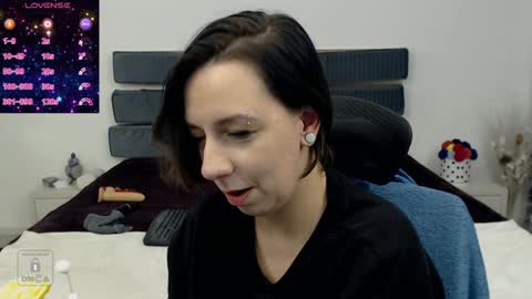 AutumnOpal online show from 8, 2, 2025