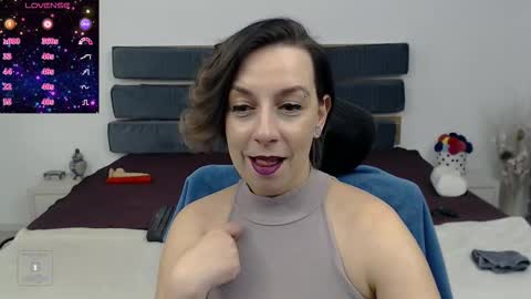 AutumnOpal online show from 11, 2, 2025