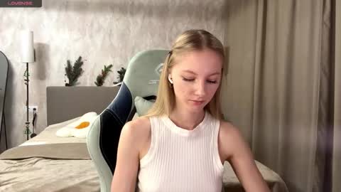 Annie online show from 17, 12, 2025