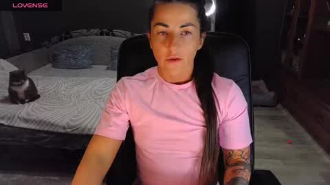 Snapshot of ava__doll chatting on 11, 11, 2025 Ava online show from 11, 11, 2025