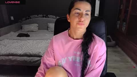 Snapshot of ava__doll chatting on 17, 12, 2025 Ava online show from 17, 12, 2025