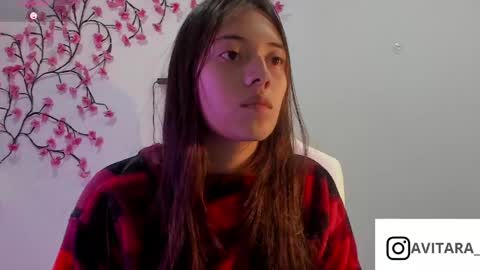 Snapshot of ava_broown chatting on 28, 4, 2026 online show from 28, 4, 2026