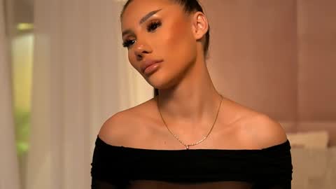 Ava online show from 27, 4, 2026