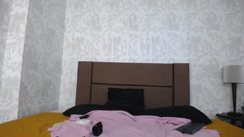 Ava  online show from 20, 4, 2026