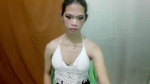 Snapshot of avacadaxcx chatting on 10, 10, 2025 avacadaxcx online show from 10, 10, 2025