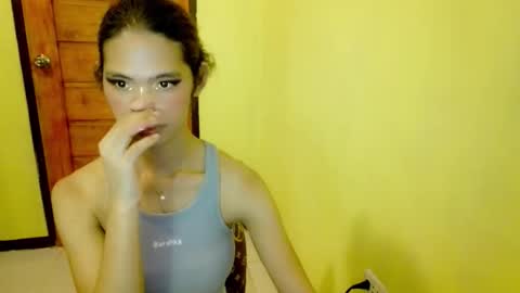 Snapshot of avacadaxcx chatting on 2, 11, 2025 avacadaxcx online show from 2, 11, 2025