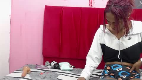 avalericherrycm101 online show from 14, 2, 2025