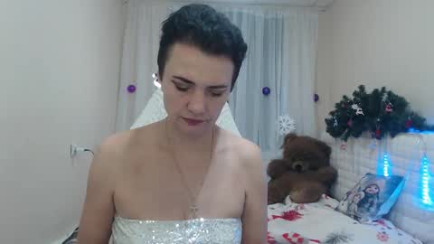 Snapshot of avasaturnian chatting on 6, 1, 2026 avasaturnian online show from 6, 1, 2026