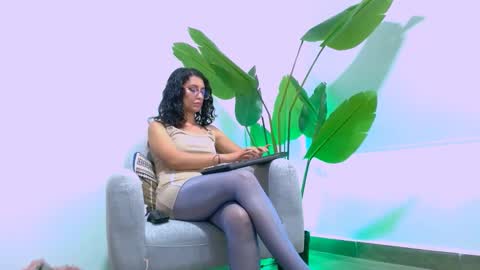 Snapshot of aveline_nuit chatting on 24, 2, 2026 Hi im aqua is nice with me online show from 24, 2, 2026