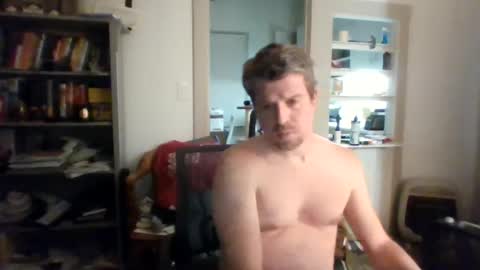 Snapshot of avenger8248 chatting on 12, 10, 2025 Avenger online show from 12, 10, 2025