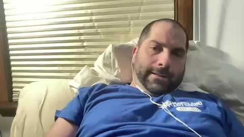 averagejoe345977 online show from 3, 3, 2026