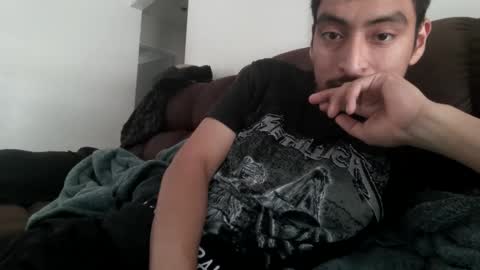 Snapshot of averageperson21 chatting on 15, 5, 2026 averageperson21 online show from 15, 5, 2026