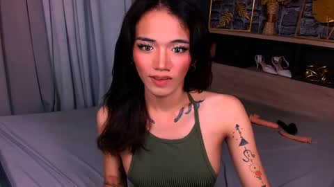 Snapshot of avery_hunt chatting on 2, 12, 2025 Avery online show from 2, 12, 2025