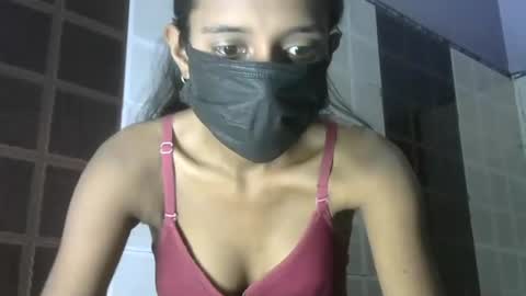 avery_lust01 online show from 27, 4, 2026